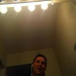 Meet your Posher, Jonathan